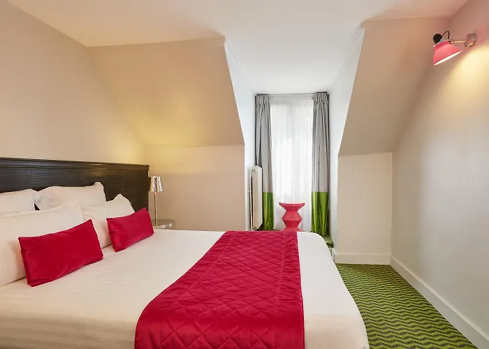 Hotel Antin Trinité 3*