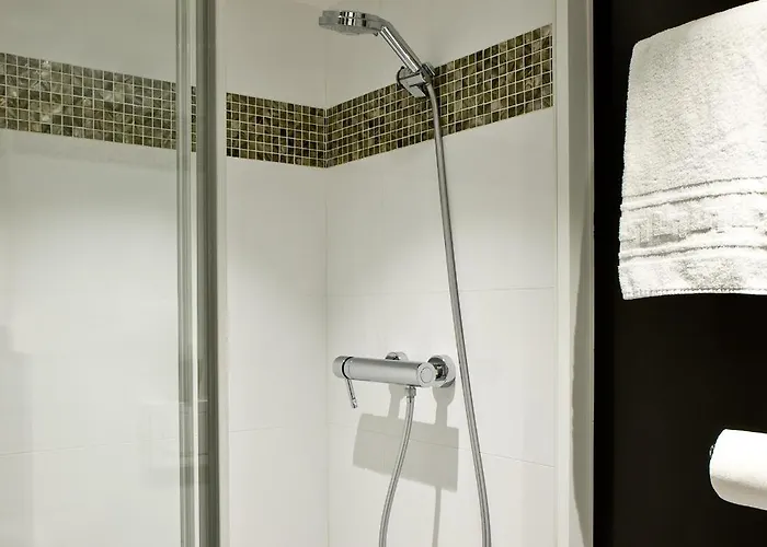 Antin Trinite Szálloda 3*