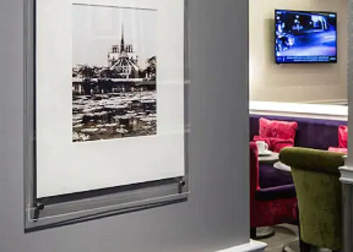 Antin Trinite 3* Párizs