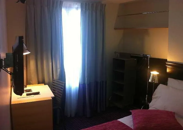 Antin Trinite Szálloda