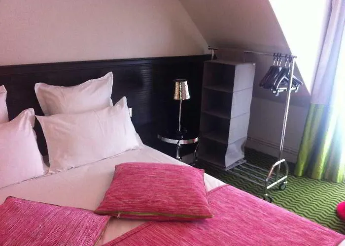 Antin Trinite Szálloda 3*