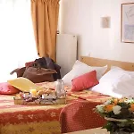 Antin Trinite 3* Paryż